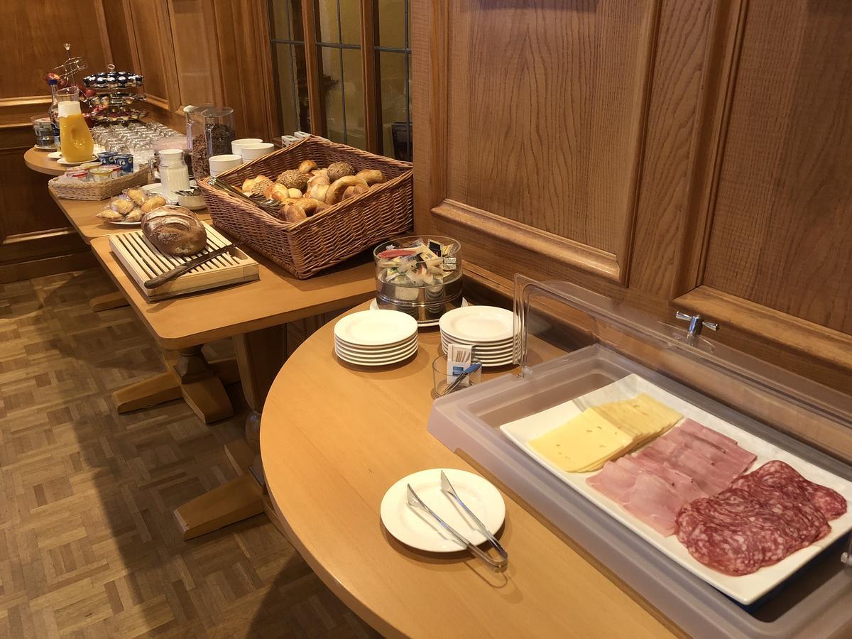 Fontana Garni Hotel Twann ภายนอก รูปภาพ